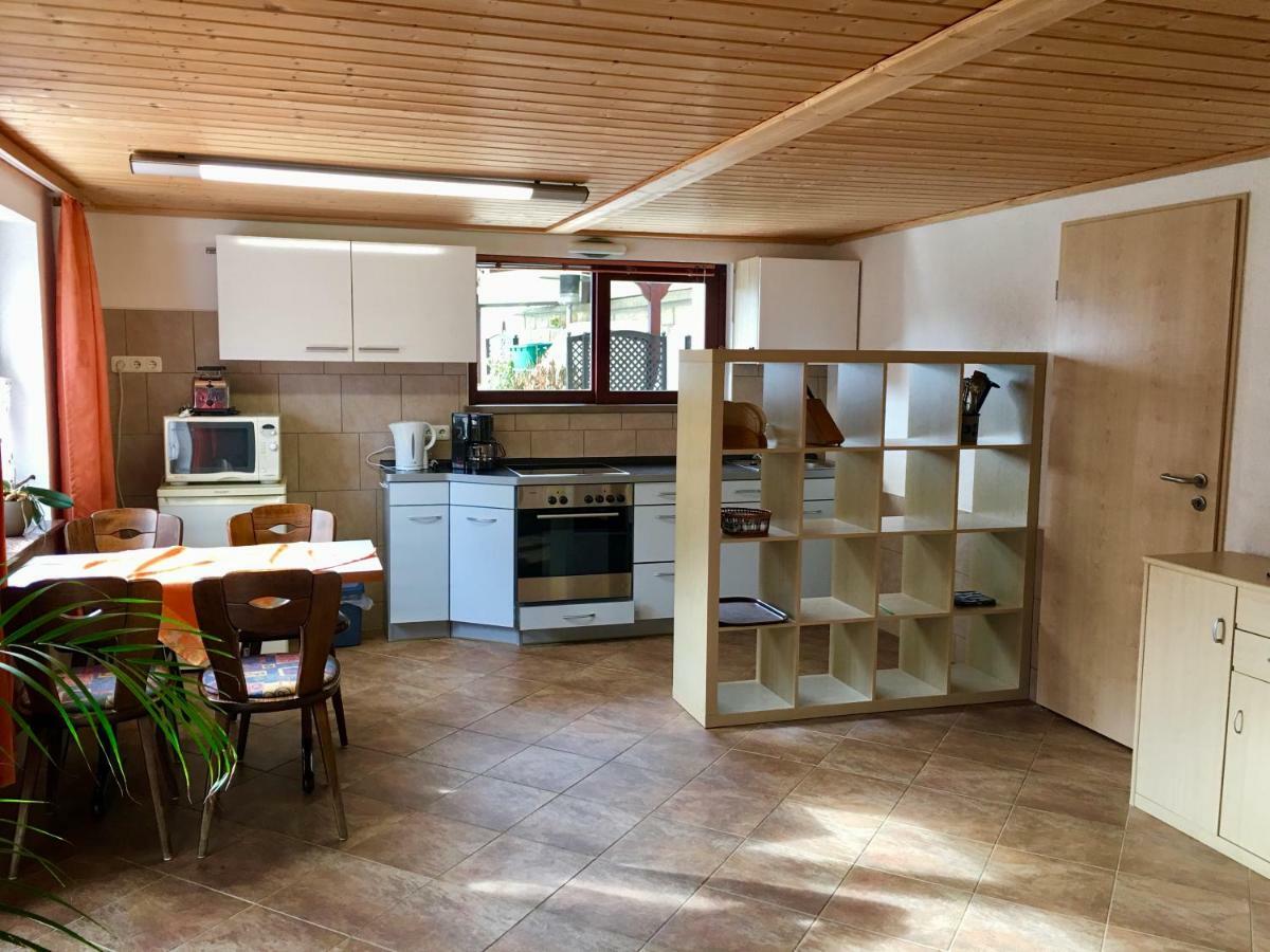 Ferienwohnung Am Grunbach 쿠로르트라텐 외부 사진